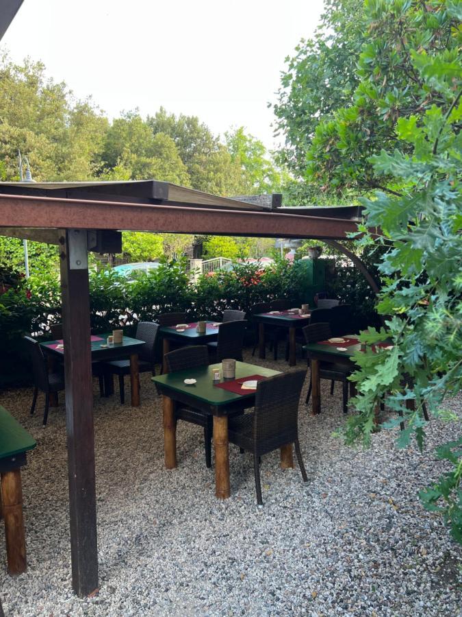 Hotel Ellymar Vada Eksteriør bilde